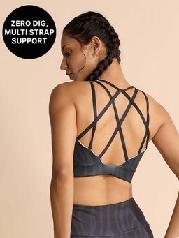 Kica - Mid-Impact Strappy Sports Bra with Removable Pads in KICASKN™ Fabric
