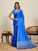 Blue color option, Currently selected