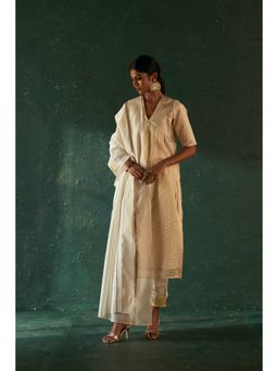 Charkhee - Midas Ivory Tissue Stripe Kurta with Pant & Dupatta (Set of 3)