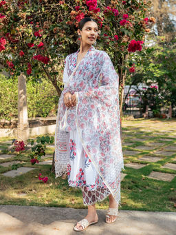 Maison Shefali - White & Pink Hand Block Printed Kurta and Pants with Dupatta (Set of 3)