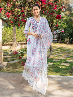 Maison Shefali - White & Pink Hand Block Printed Kurta and Pants with Dupatta (Set of 3)