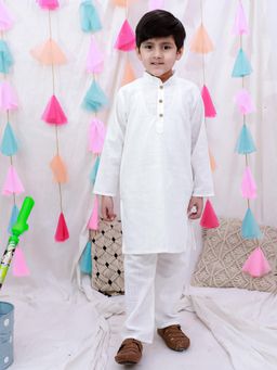 BownBee - Boys White Solid Kurta and Pajama - White