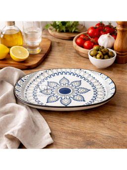 NFI Essentials - White Abstract Ceramic Plate