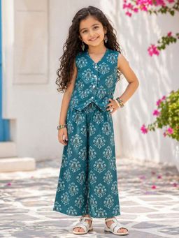 The Magic Wand - Cotton Sleeveless Floral Printed Waistcoat Top & Pant - Sea Green