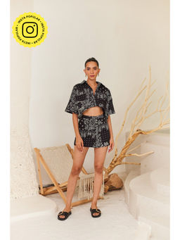 Urban Suburban - Black Boho Print Oversized Shirt