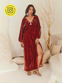 Maroon color option, Currently selected