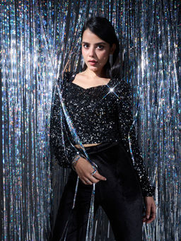 Twenty Dresses by Nykaa Fashion - Party Black and Silver Sequin Sweetheart Neck Full Sleeves Top