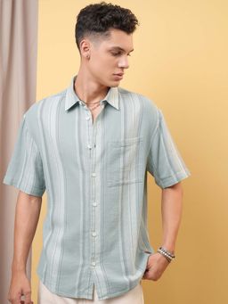LOCOMOTIVE - Men Green Striped Oversized Shirt