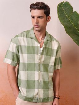 LOCOMOTIVE - Men Green Checked Cuban Collar Oversized Shirt