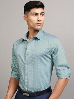 LOCOMOTIVE - Men Green Digital Printed Shirt