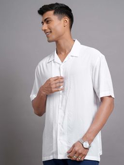 LOCOMOTIVE - Men White Popcorn Textured Cuban Collar Relaxed Fit Shirt