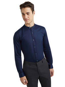 Park Avenue - Men Slim Fit Solid Fancy Blue Shirt
