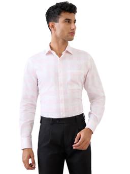 Park Avenue - Men Slim Fit Checked Light Pink Shirt