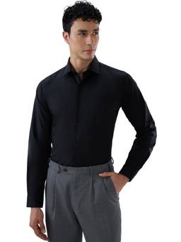 Park Avenue - Men Slim Fit Solid Black Shirt