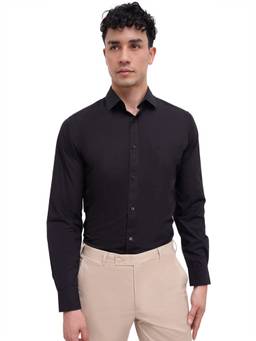 Raymond - Men Slim Fit Solid Black Shirt