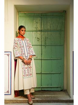 The Home Affair - Women's Morroccon Organic Cotton Kurta Set