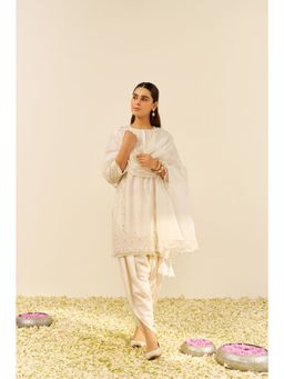 Sheetal Batra - Ivory Zaisha Short Kurta with Dhoti and Dupatta (Set of 3)