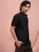 Black color option, Currently selected