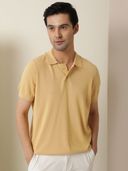 Yellow color option, Currently selected