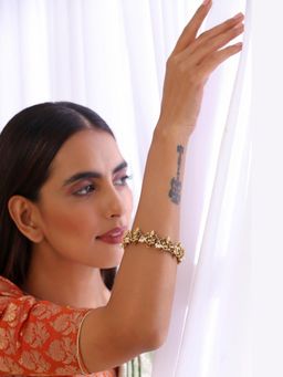 SWABHIMANN - Gajanan Gold Temple Kada