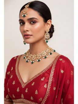 Zevar By Geeta - Divira Kundan Necklace With Pair Of Earring And Maan tikka