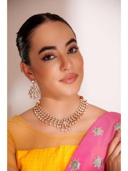Zevar By Geeta - Eshana Kundan Necklace With Pair Of Earring
