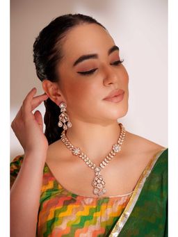 Zevar By Geeta - Avenya Kundan Necklace With Pair Of Earring