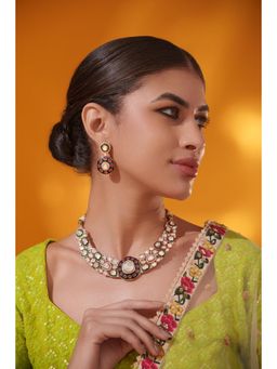 Zevar By Geeta - Aavira Kundan Necklace With Pair Of Earring