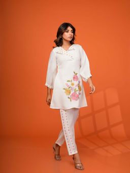 KAFTANIZE - White Multicolor Floral Embroidered Roman Silk Co-Ord (Set of 2)