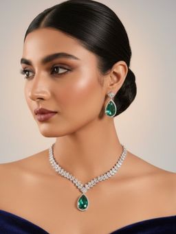 Auraa Trends - Elegant Diamond Cut Zircon Jewellery Set