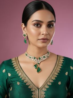 Auraa Trends - Designer Green Stone and Pearl Studded Jewellery Set