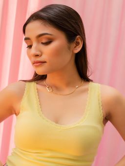 JEWELZ - Attractive Chain Necklace With Beautiful Stone Pendant