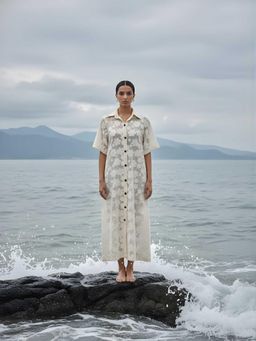 Poppi - White Flower Crochet Midi Shirt Dress