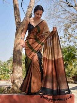 Suta - Womens Stripes Brown Handloom Cotton Saree with Unstitched Blouse