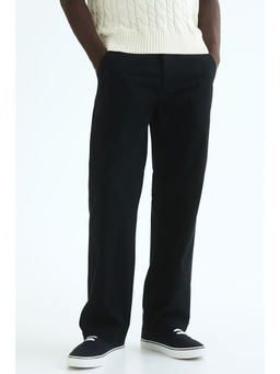 H&M - Men Black Relaxed Fit Cotton chinos