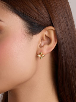 Pipa Bella by Nykaa Fashion - Gold Drop and Circular Shaped Earrings (Pack of 2)