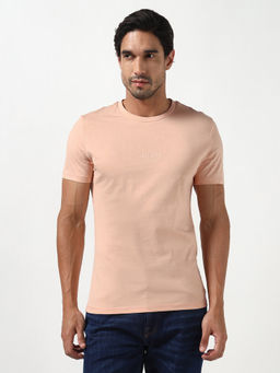 Guess - Peach Solid Pure Cotton Slim Fit T-Shirt