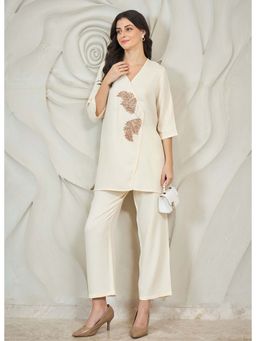 AAREIN - Off-White Three-Quarter Sleeves V-Neck Party Co-Ord Set