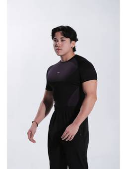 Musclemind - Black Muscle Enhance Compression T-Shirt
