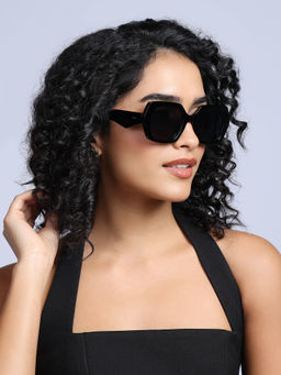 Twenty Dresses by Nykaa Fashion - Black Oversized Square Sunglasses
