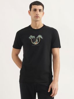 United Colors of Benetton - Men Relaxed Fit Round Neck Embroidered Black T-Shirt