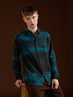 The Bear House - Mens Blue Slim Fit Tie and Die Casual Shirt