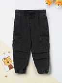 Black color option, Currently selected