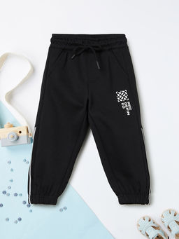 max - Boys Black Printed Relaxed Joggers