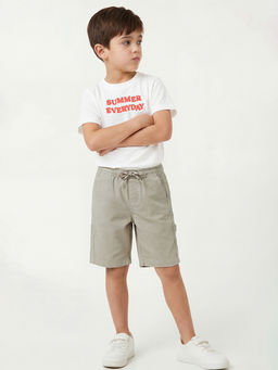 max - Boys Green Solid Shorts
