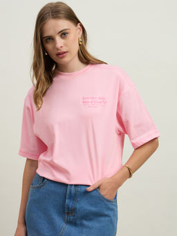 Styli - Women Pink Oversized Slogan Print00% Cotton T-Shirt