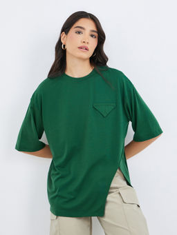 Styli - Women Green Solid Crew Neck Relaxed Fit Longline T-Shirt
