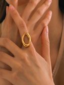 Gold color option, Currently selected