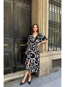 PIMU - Front Slit Black Midi Dress