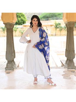 Urbanstree - Ambar White Anarkali (Set of 3)